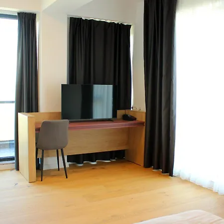 Mooma Hotel
